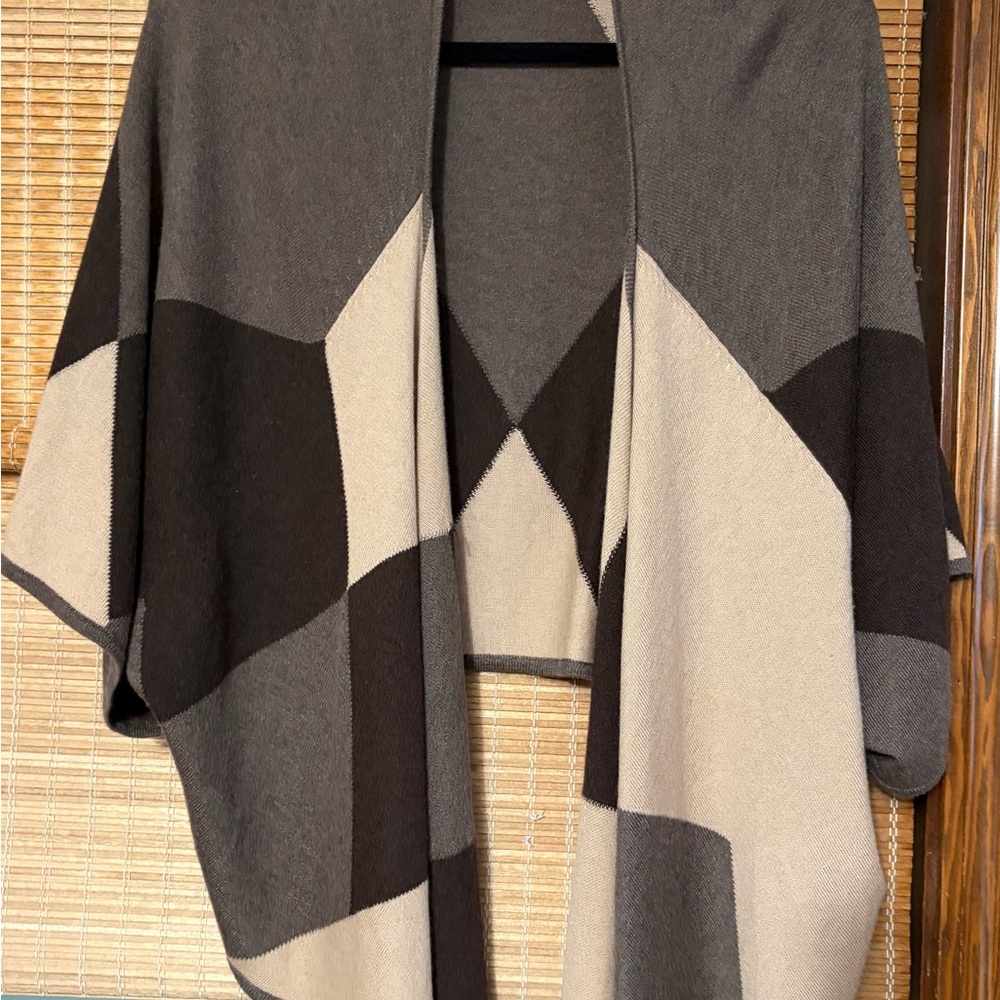 Sisters Geometric Color Block Open Cardigan Shawl Wrap Taupe Cream Boho - Picture 10 of 11